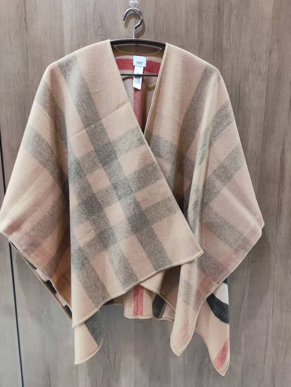 ✨Burberry Classic Check Wool Wrap Poncho Cape